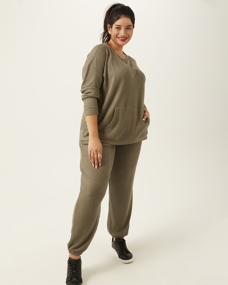 Plus size model with pear body shape wearing Cathleen Waffle-Knit Joggers by Meri Skye | Dia&Co | dia_product_style_image_id:168552